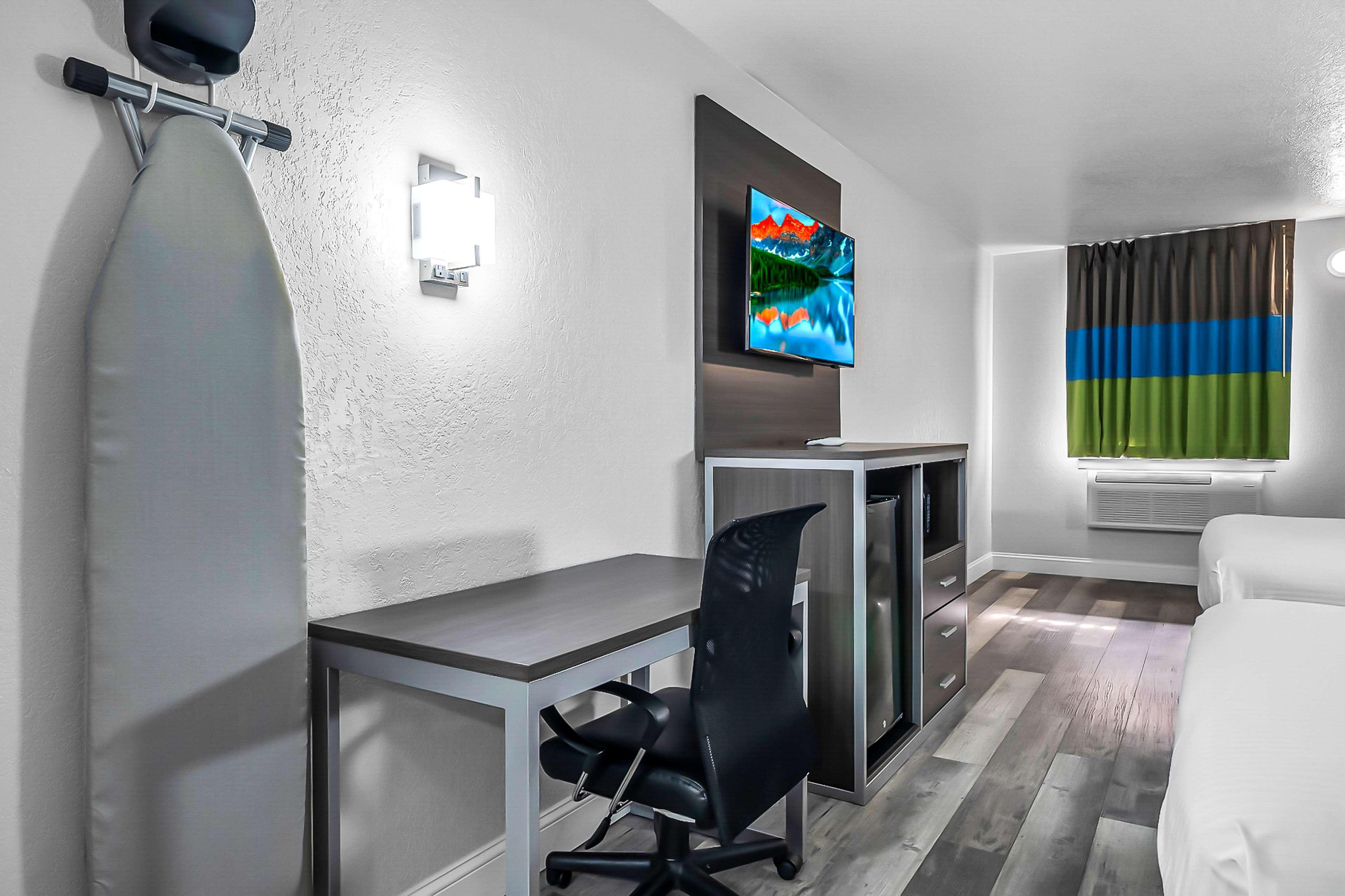 Surestay Hotel By Best Western Oklahoma City West Экстерьер фото